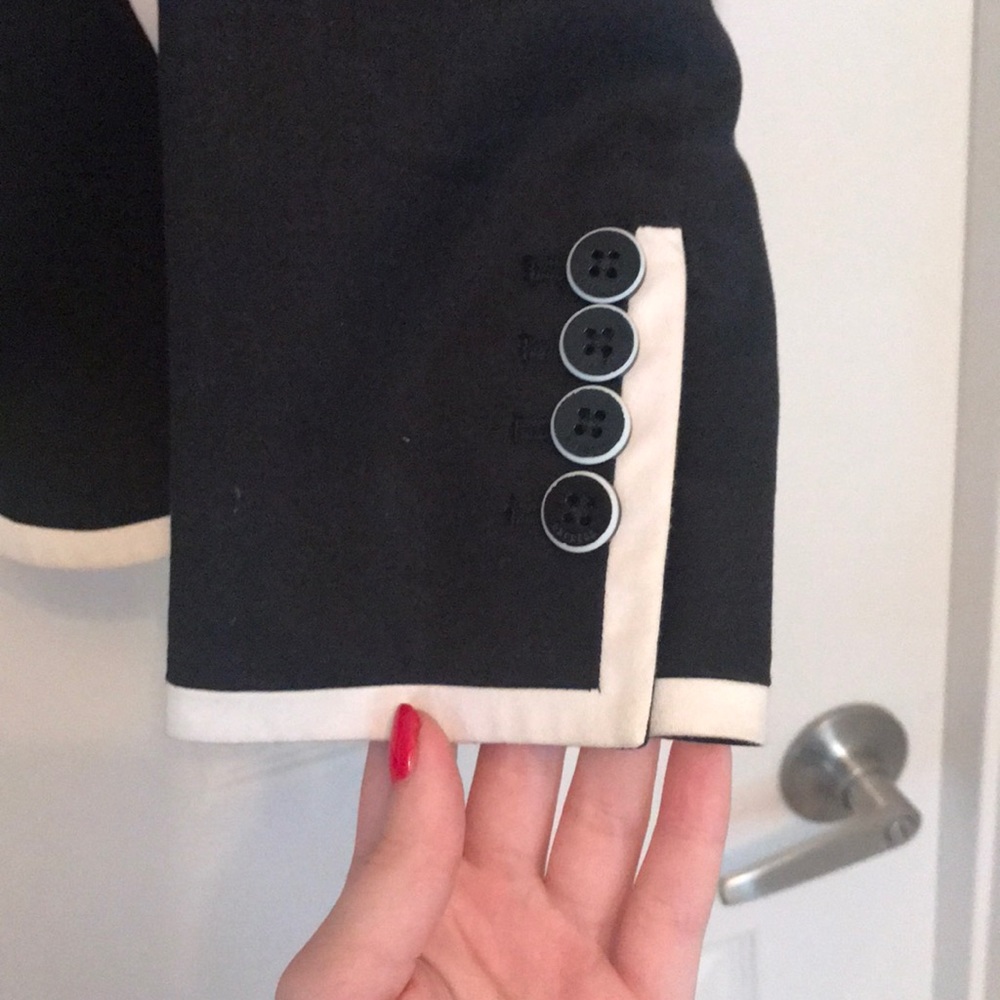 Express Blazer - Picture 4 of 6